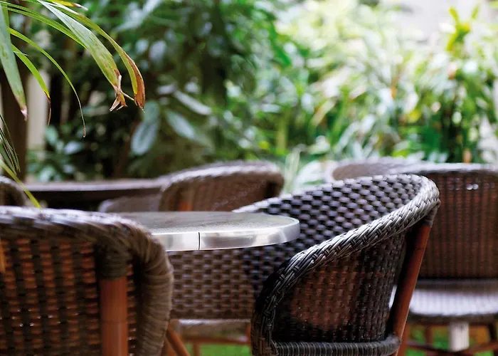 New Hotel Saint Lazare